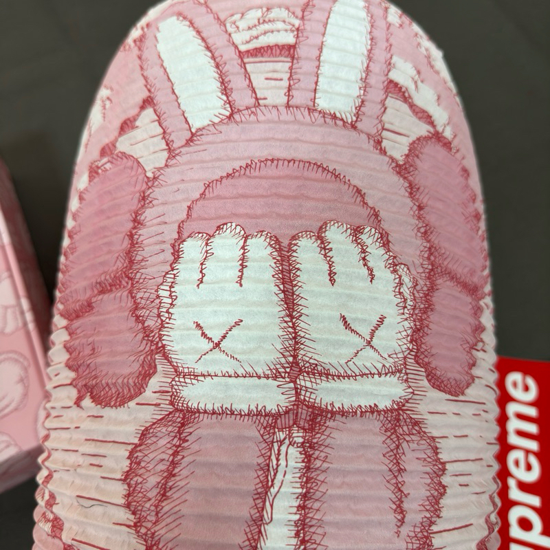 Fichier STL Kaws Accomplice Lapin Bunny 🗿 (OBJ)·Modèle à télécharger et