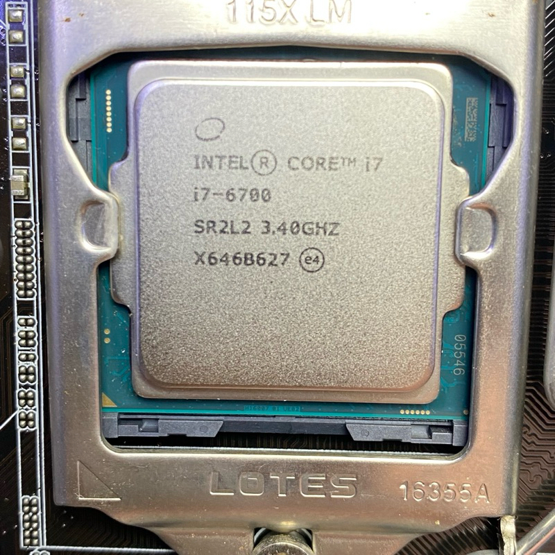 含稅價intel Core i7-6700 SR2L2 3.4GHZ 4C8T 1151腳位二手拆機良品附