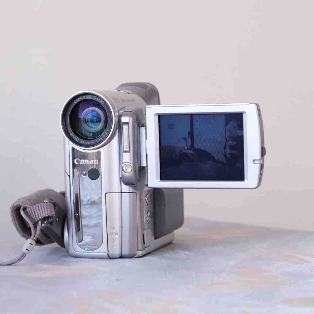 Canon ixy m3 DV 早期攝影機/ 數位相機(翻轉螢幕自拍) | 蝦皮購物