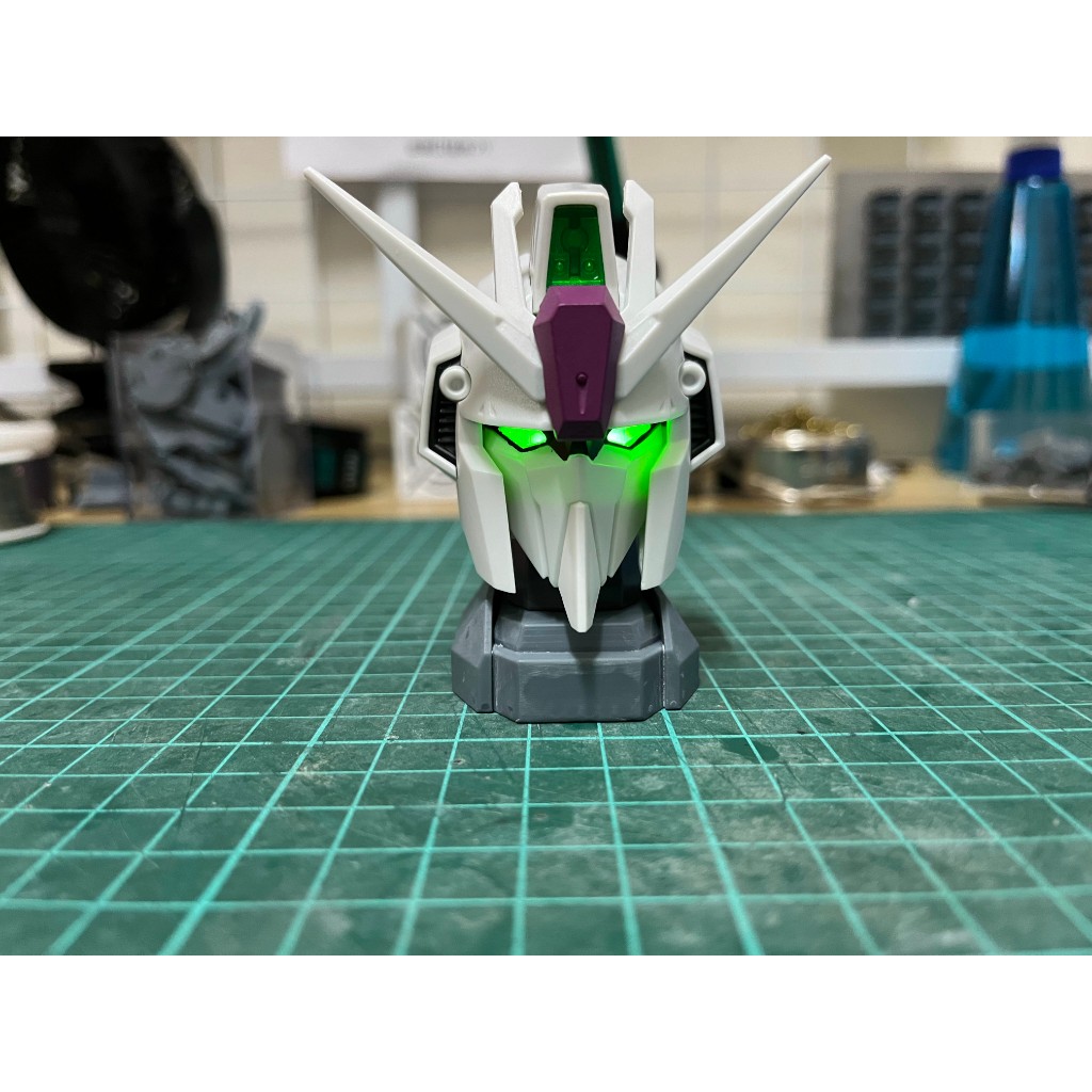 BANDAI EXCEED MODEL Z鋼彈 鋼彈頭 轉蛋 扭蛋 LED改造模組 鈕扣電池底座 (P1、P2皆適用) | 蝦皮購物