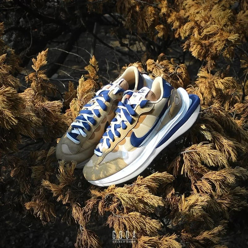 二手特價Nike X Sacai VaporWaffle 奶茶9.5成新US10號28CM 便宜出售買