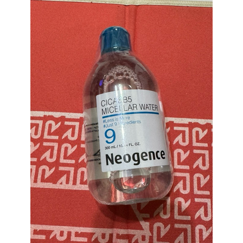 Neogence霓淨思積雪草B5舒敏卸妝水300ml 【全新】 | 蝦皮購物