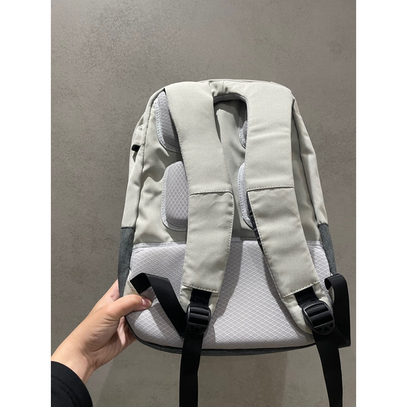future lab 後背包/全新 | 蝦皮購物