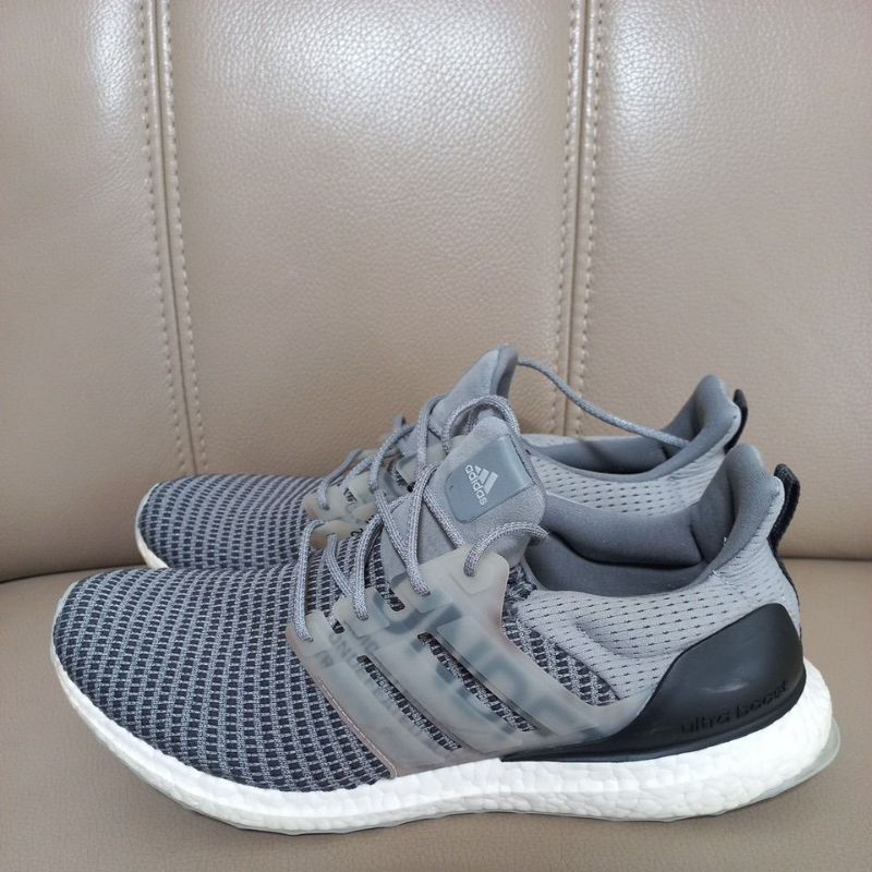 ADIDAS ULTRA BOOST UNDEFEATED US11 CG7148