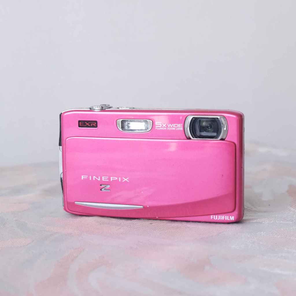 富士Fujifilm FinePix Z950 EXR 早期Cmos 數位相機(有模擬底片色調之模式) | 蝦皮購物 富士Fujifilm FinePix Z950 EXR 早期Cmos 數位相機(有模擬底片色調之模式) | 蝦皮購物