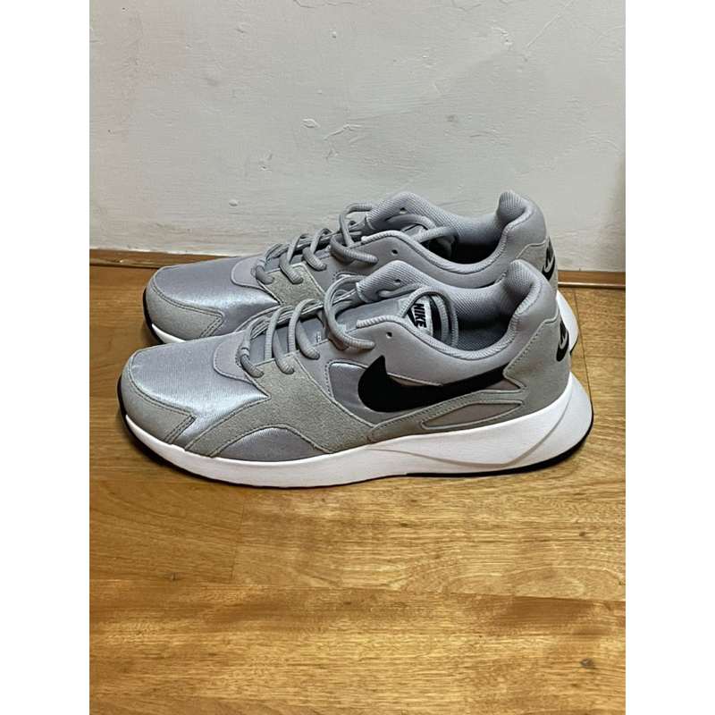 NIKE PANTHEOS US 9