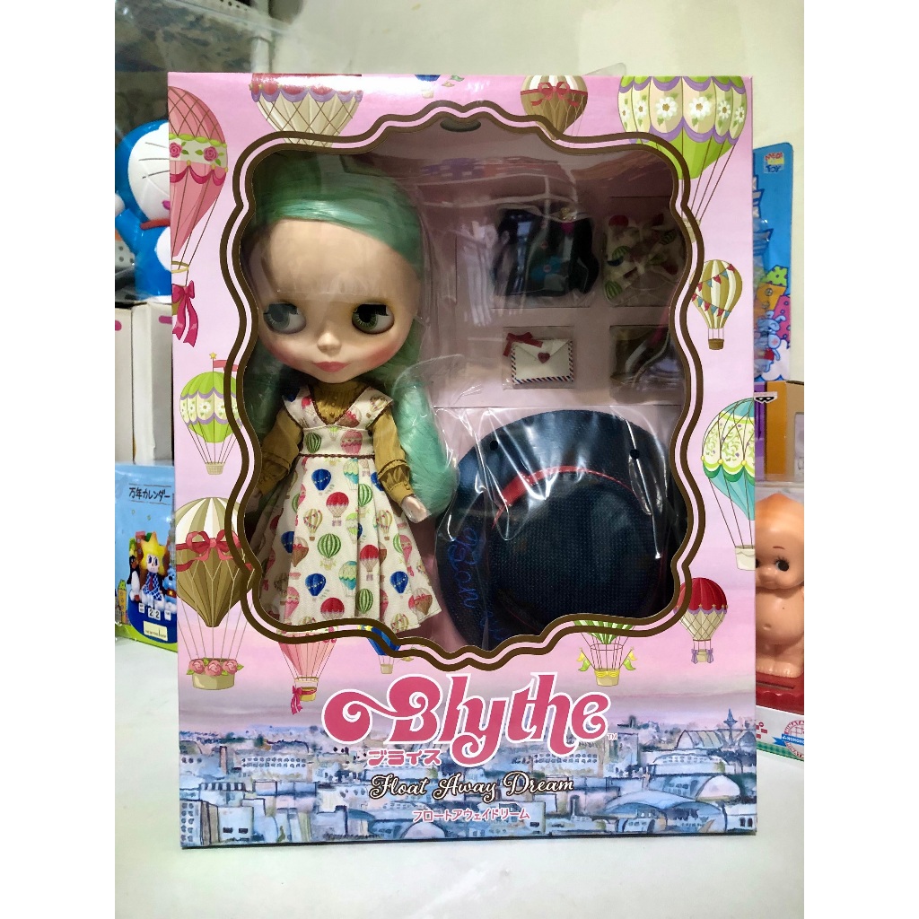 Good Smile Blythe Float Away Dream Doll - 12 Inches, Color-Changing Eyes, Balloon-Themed Fashion Doll - View #4