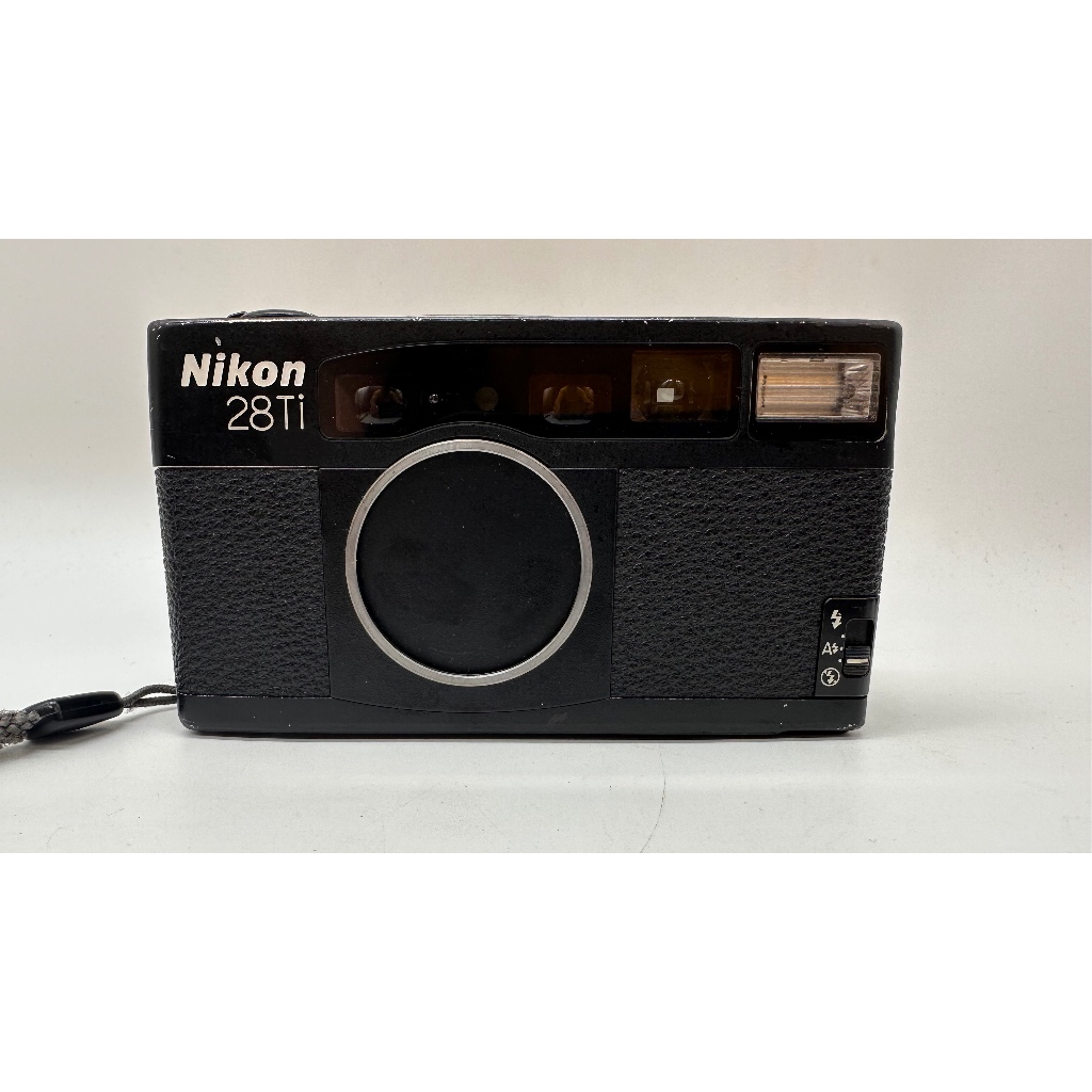 Nikon28Ti フィルムカメラ - フィルムカメラ
