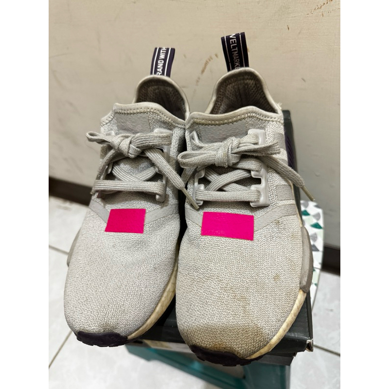 Adidas nmd running outlet white icey pink