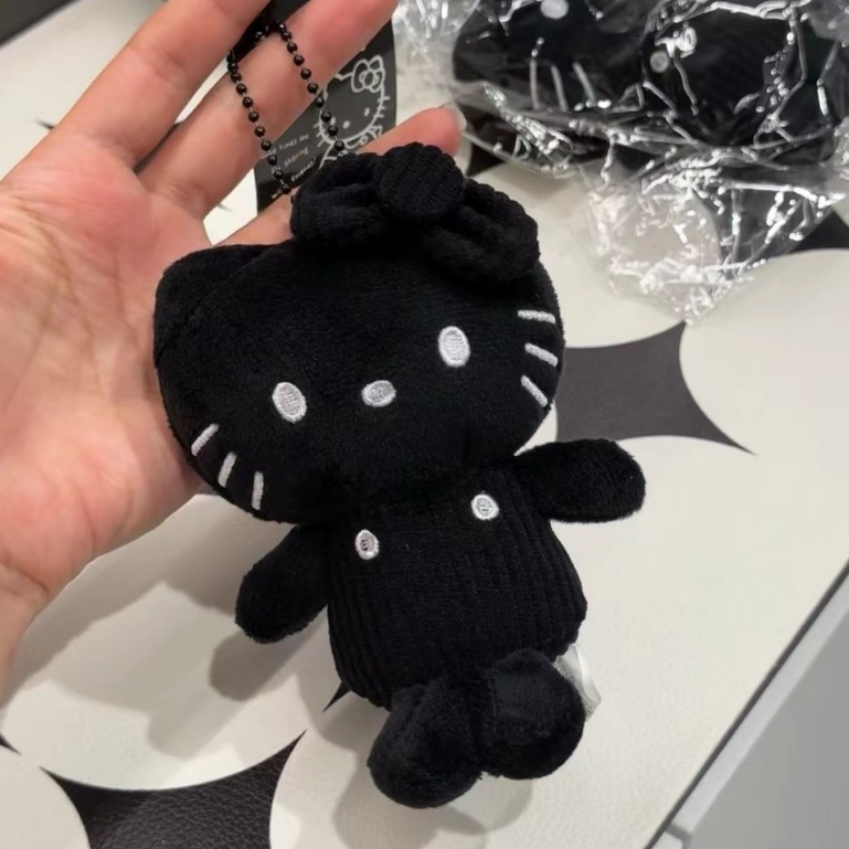 【Hello Kitty 50週年】海港城限定全黑kitty 黑皮kitty超酷ins辣妹必備鑰匙扣包包書包吊飾 | 蝦皮購物