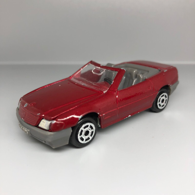 MAJORETTE VINTAGE N° 260 Mercedes 500 SL ECHELLE 1/58ème EUR 3,50