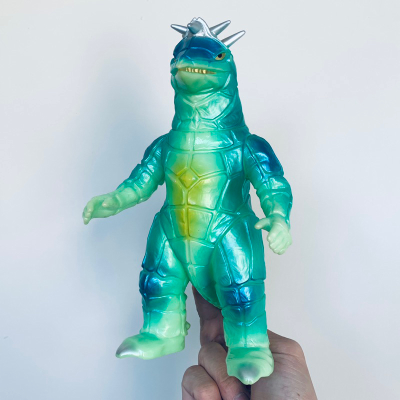 やまなや怪獣郷円谷コミュニケーションズドラコ再生黄緑蓄光成型