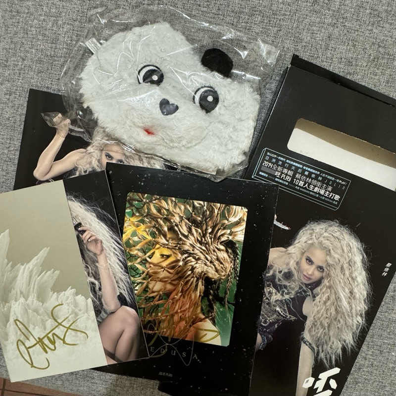 【二手狀態】蔡依林 Jolin / 呸專輯 絕呸美杜莎版 雙簽名 | 蝦皮購物