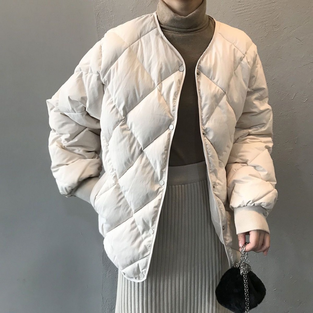 預訂｜秋冬必備！V領菱格短版外套 main image 0