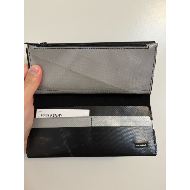 全新限量瑞士現貨］Freitag F559 Penny瑞士卡車帆布黑色銀色錢包