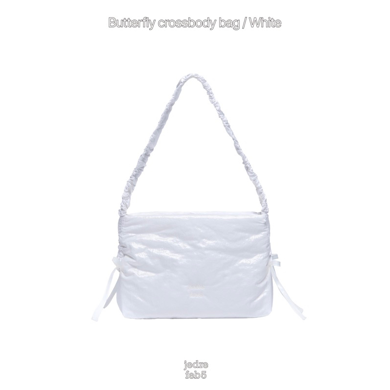 Jedrefeb5★韓国人気クロッフルバック★Butterfly crossbody bag Jedrefeb5☆韓国人気クロッフルバック☆Butterfly crossbody bag