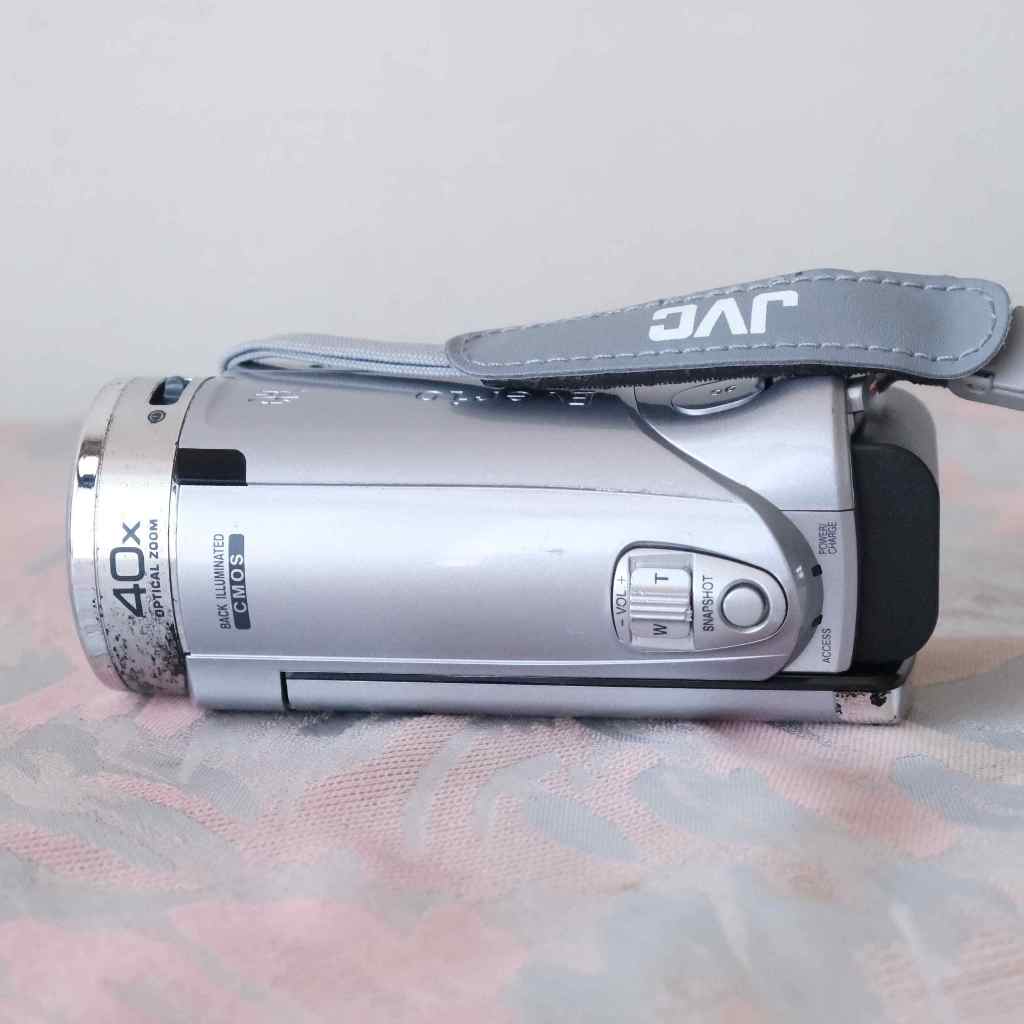 勝利犬JVC GZ-E220 攝影機DV 早期cmos 數位相機(可翻轉螢幕自拍fullHD