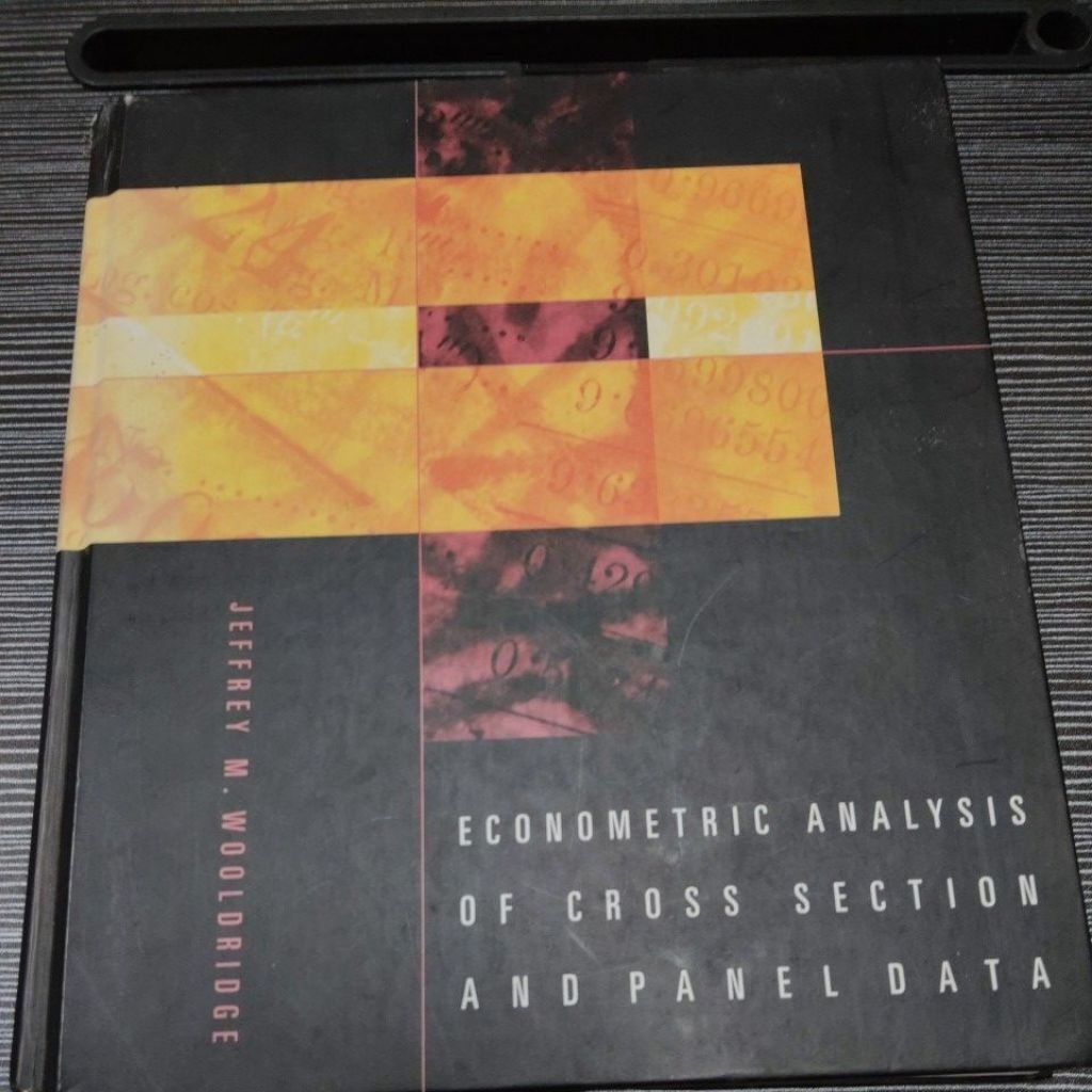 Econometric analysis of cross section and panel data | 蝦皮購物