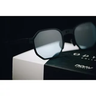 ROAV ZEUS 5002 鏡框:霧面黑 鏡片:透藍 折疊太陽眼鏡 折疊墨鏡 薄鋼 偏光太陽眼鏡 偏光墨鏡 抗紫外線