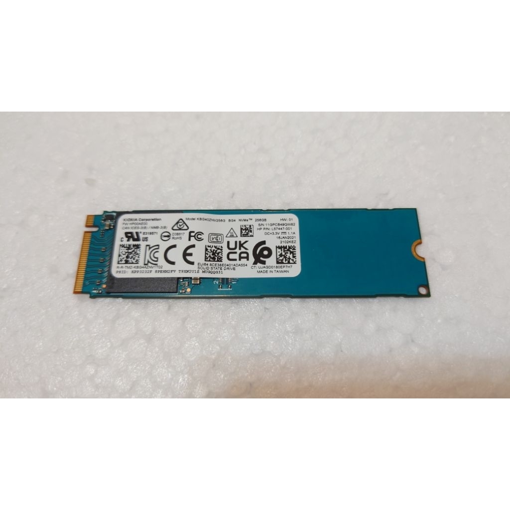 kioxia-kbg40znv256g-256gb-bg4-m-2-nvme-pcie-gen3-ssd