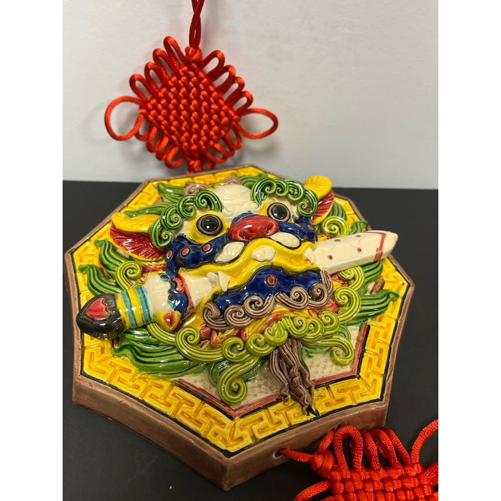 居家風水🙏16公分八卦劍獅交趾陶.龍軒名作家手工黏陶制作| 蝦皮購物