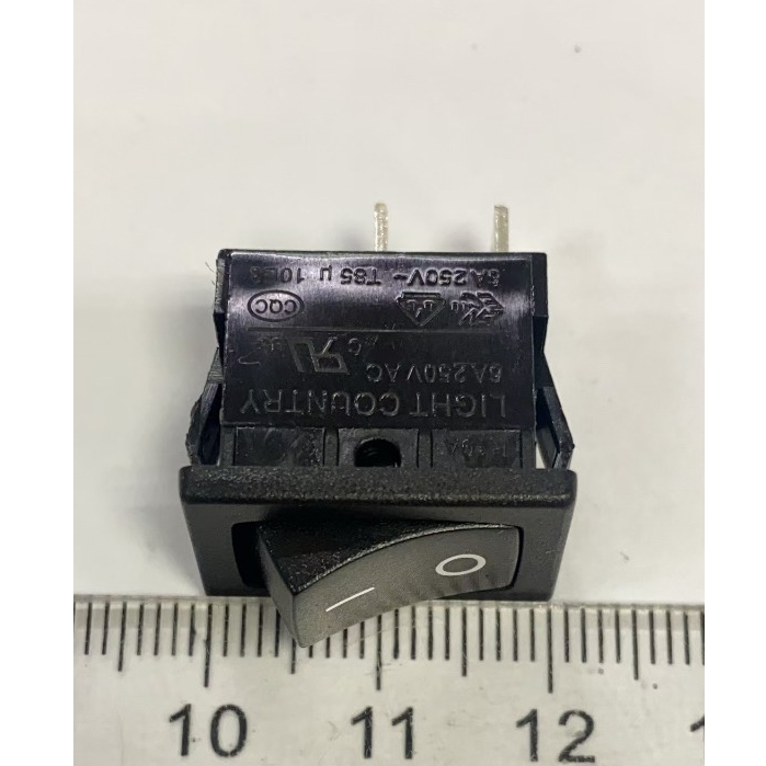 台灣現貨 雙面自重式開關 2 針 2 位置 6A 125/250VAC，常開 R19A | 蝦皮購物