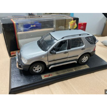 全新未拆封Maisto 1:18 Mercedes-Bens ML320 全可開套件越野版| 蝦皮購物