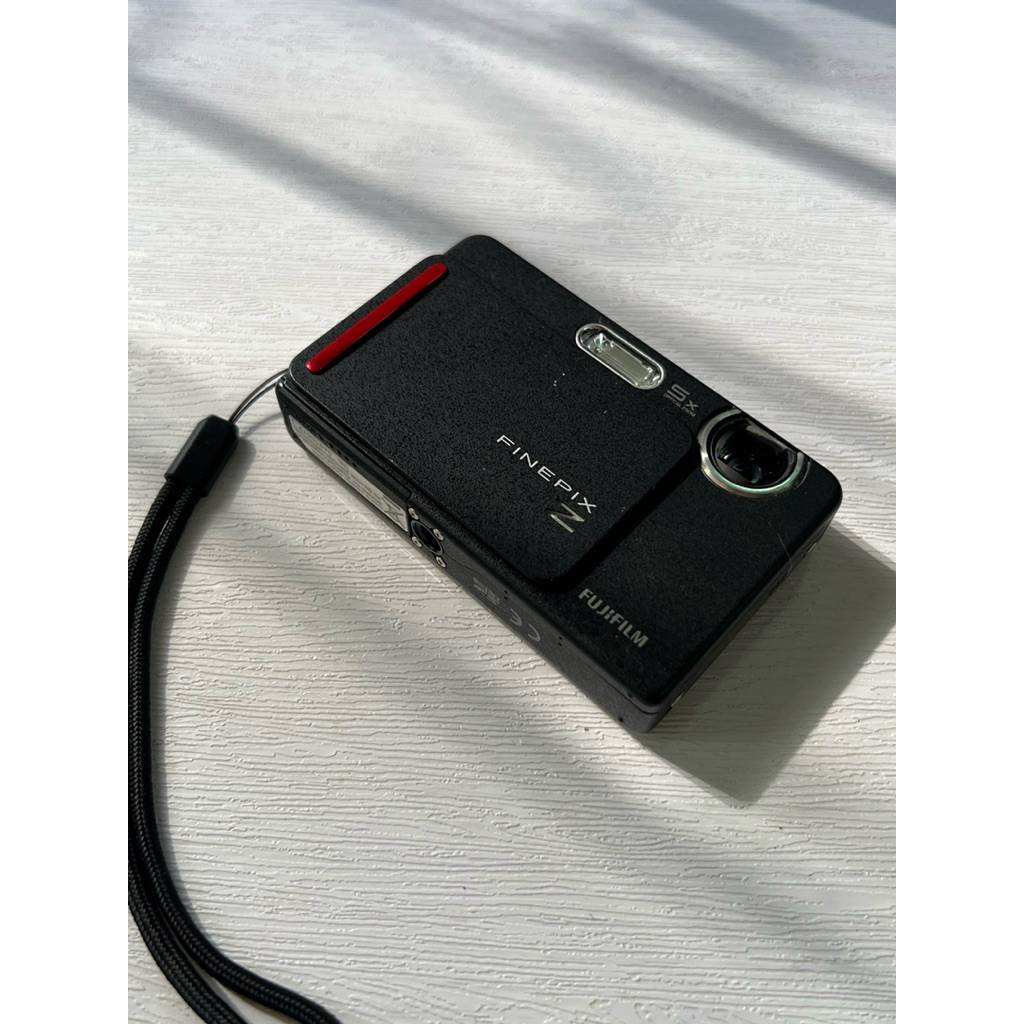 Fujifilm FinePix Z300復古CCD觸控屏相機磨砂黑| 蝦皮購物