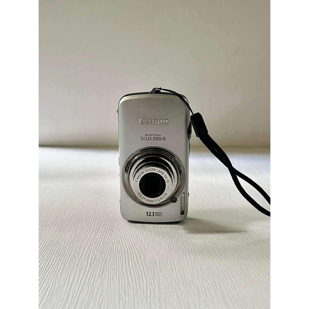 Canon Digital IXUS 200 IS復古CCD 輕觸屏幕銀 | 蝦皮購物