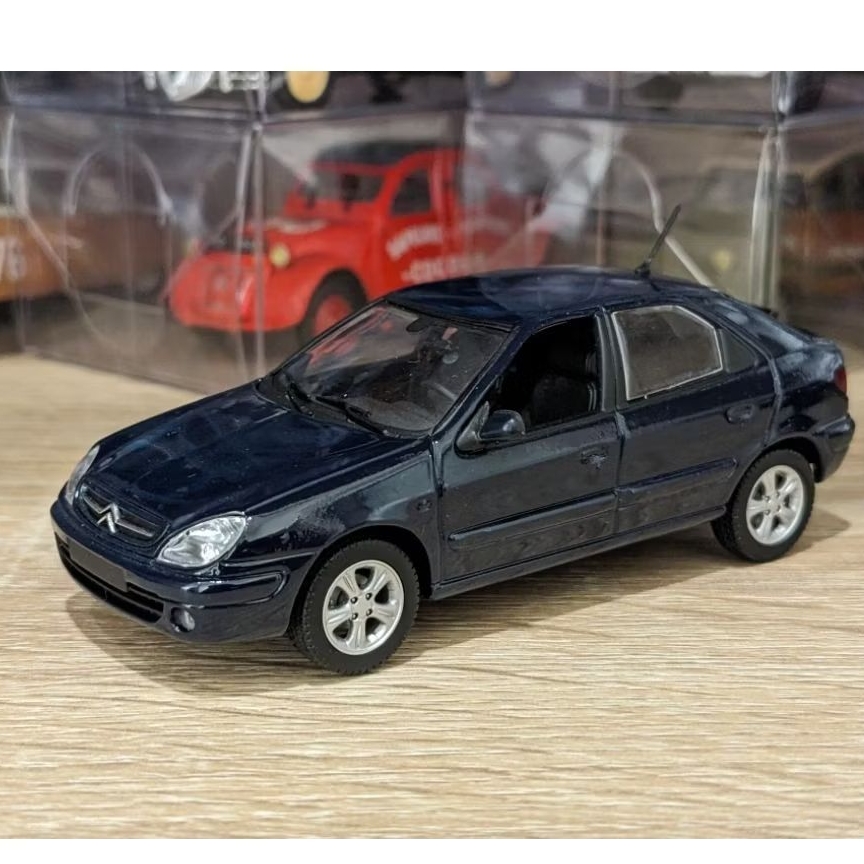 Citroën Xsara Picasso 2004 Argent 1/43