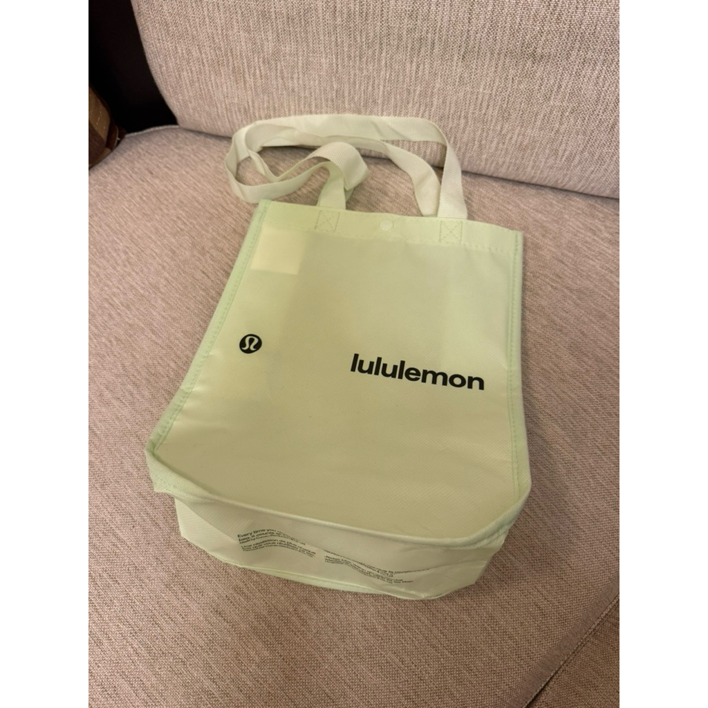 lululemon 袋 ルルレモン ウエストポーチ クロスボディバッグ