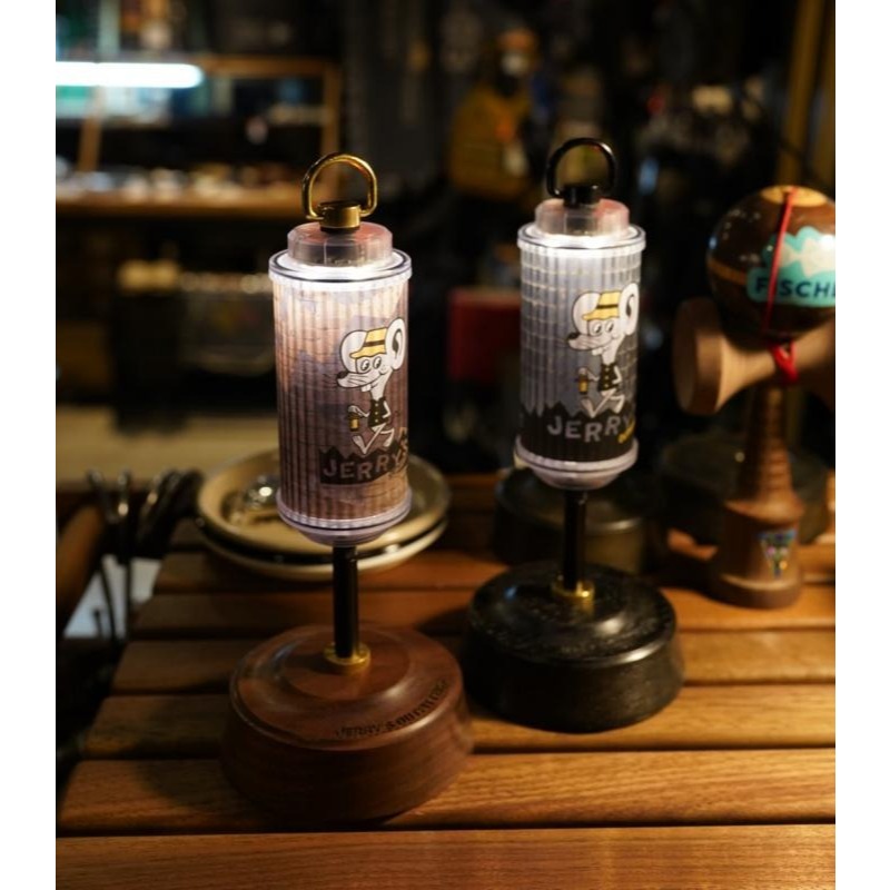CampingBar】日本JERRY'S OUTFITTER 聯名38燈（含電池）共六款| 蝦皮購物