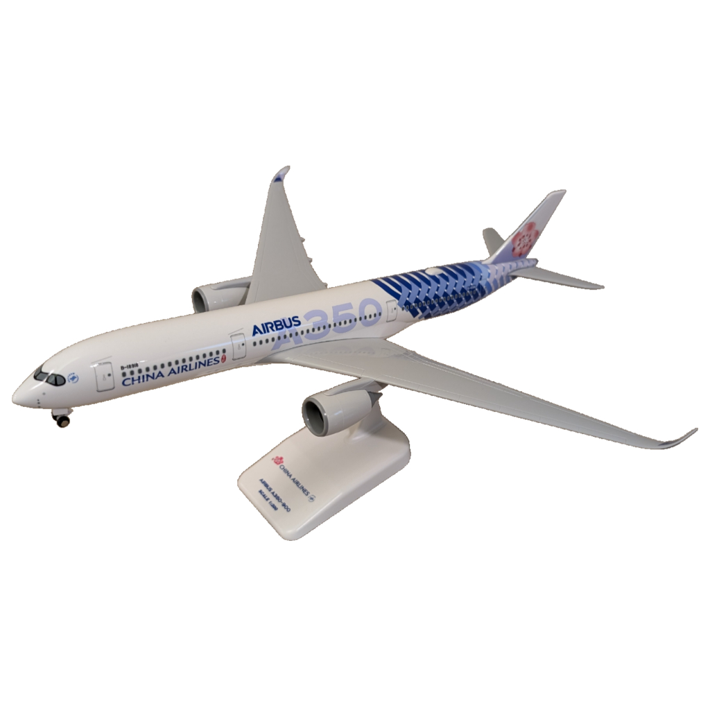 【値下げ!!】China Airlines A350(ギア付き) 1/200模型 China Airlines Airbus A350-900 1:400