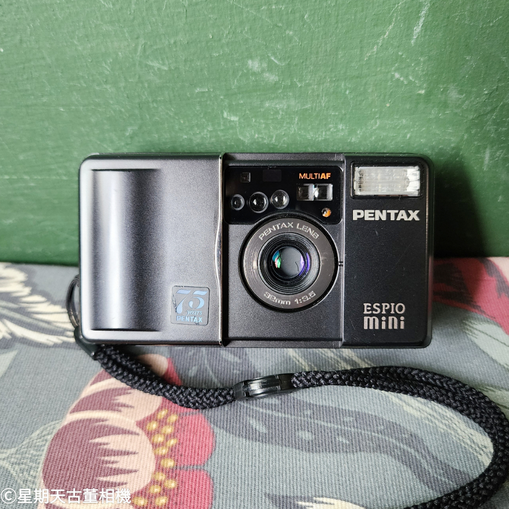 星期天古董相機】Pentax Espio mini 32mm F3.5 底片傻瓜相機黑色| 蝦皮購物