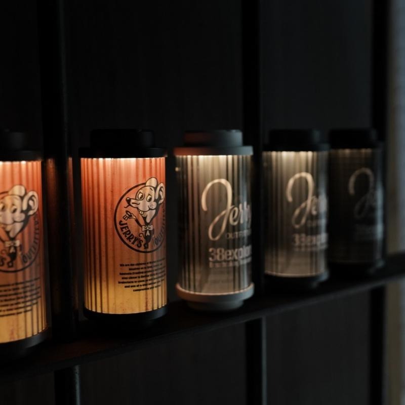 CampingBar】日本JERRY'S OUTFITTER 聯名38燈（含電池）共六款| 蝦皮購物