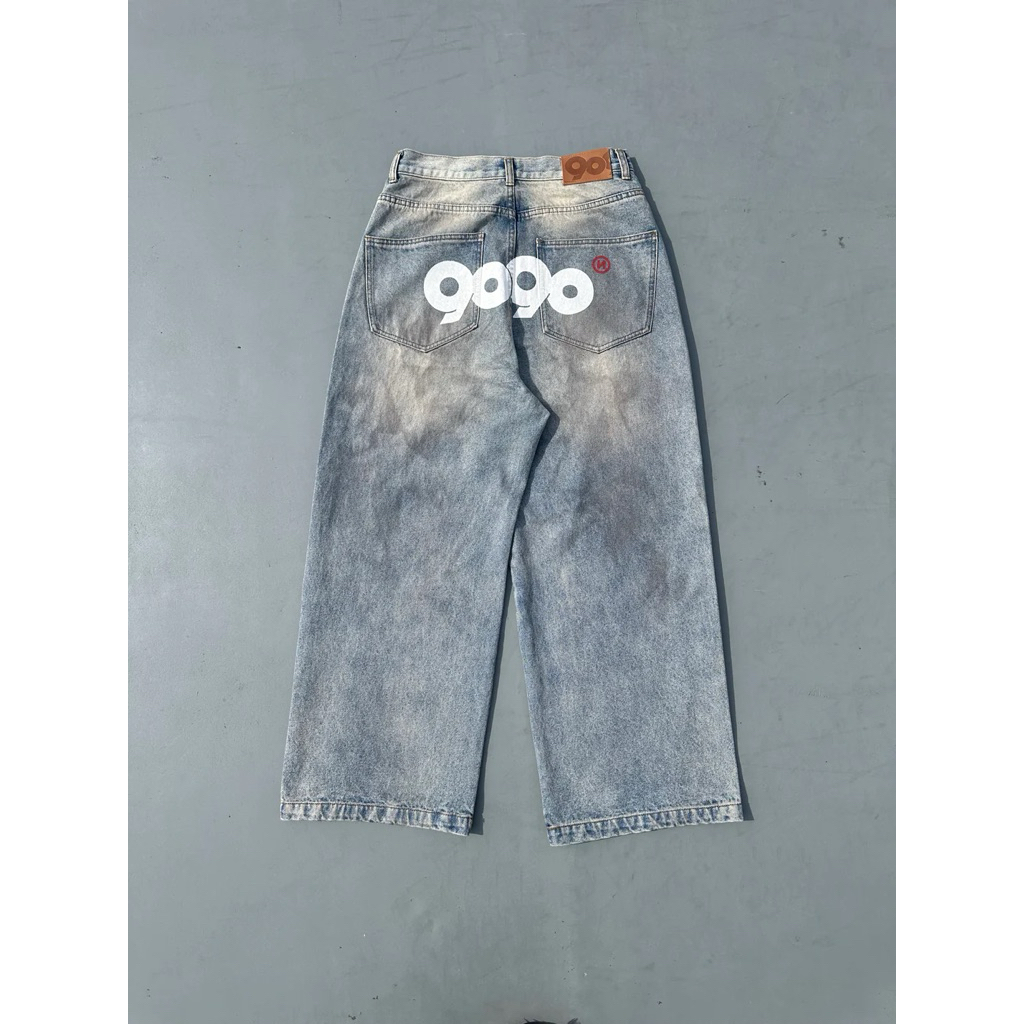 9090 OG Logo Painted Denim Pants | 蝦皮購物