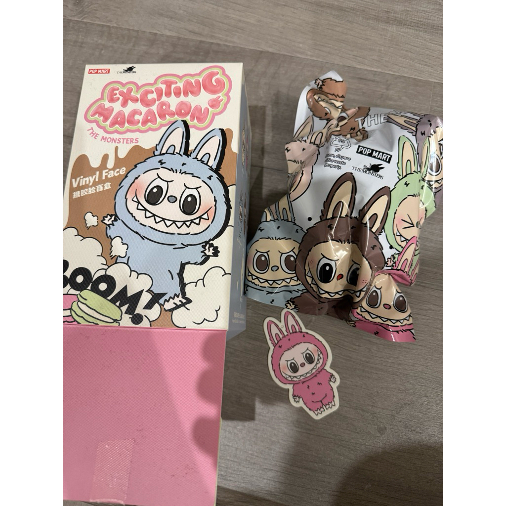 正版 泡泡瑪特 labubu 一代 心動馬卡龍搪膠臉公仔 POPMART 拉布布 Macaron 盲盒 荔枝莓莓 | 蝦皮購物