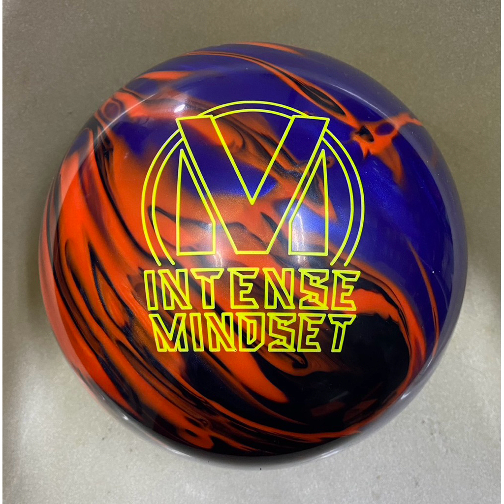 平衡保齡球🎳 特價頂級球： Brunswick Intense Mindset 引進球重：12磅