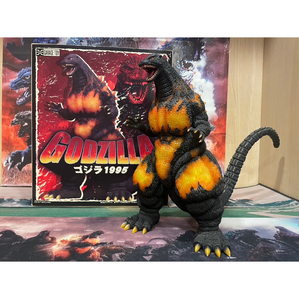 紅蓮 大叔聊開箱X-PLUS TOHO 30 本家VS 酒井1995紅蓮哥吉拉哥斯拉