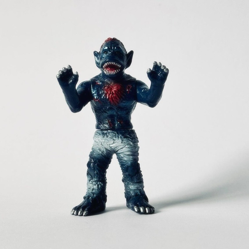 フューチャーモデルズ　楳図かずお版ウルトラマン　ソフビ　ドドンゴ&ミイラ人間 フューチャーモデルズ 楳図かずお版ウルトラマン ソフビ
