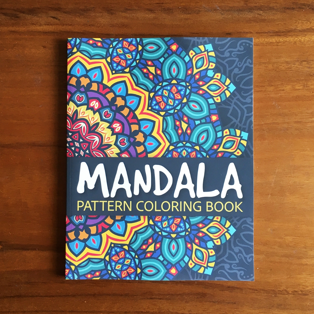 日本進口英文版本曼陀羅圖案著色書一本用心的著色書Mandala Pattern