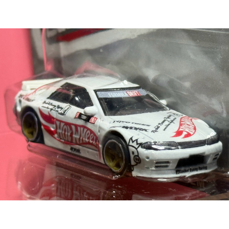 Hot Wheels RC 1:64 Nissan Skyline R32 Viola Pandem - 2025, Prevendita - Foto 1