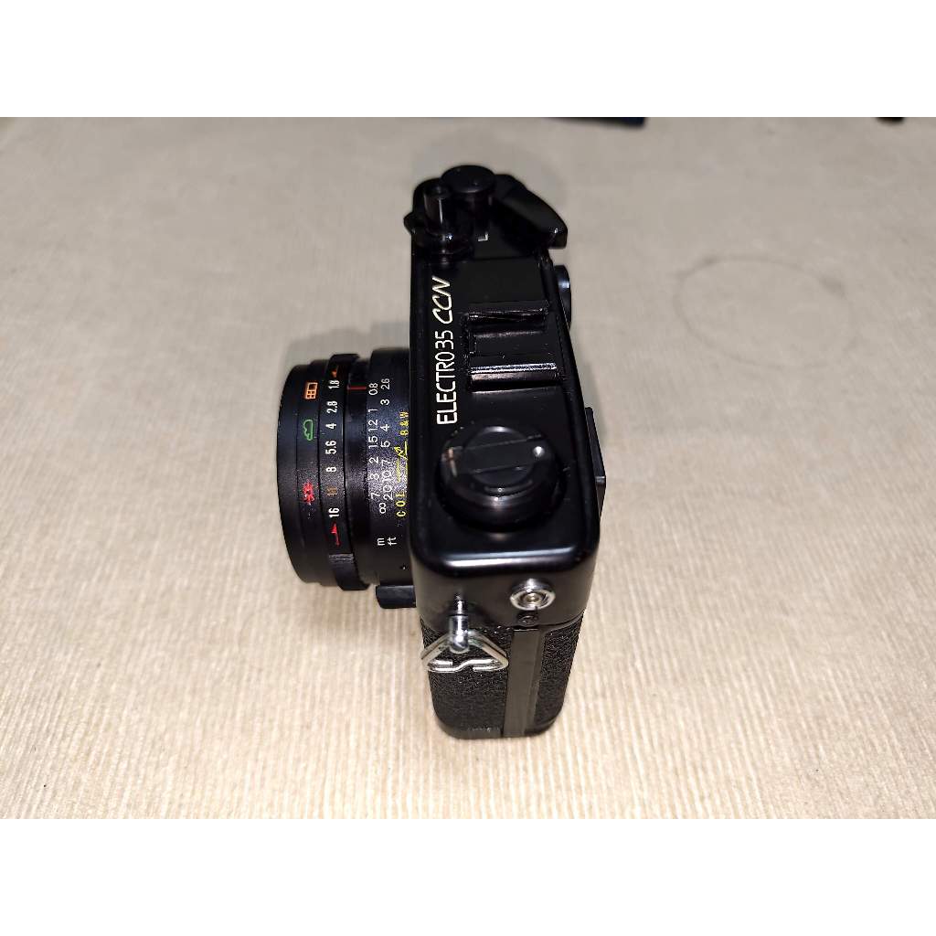 Yashica Electro 35 CCN Wide 35mm F1.8大光圈手動對焦底片相機(典藏銘