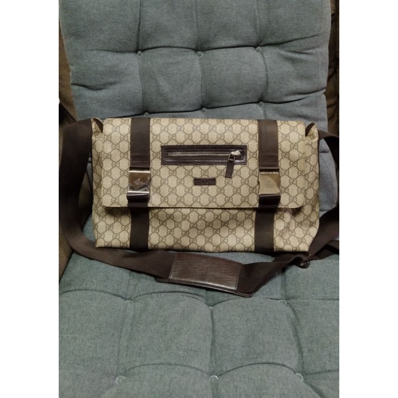 gucci 斜 背包 男 Gucci古馳男士GG Supreme 小型帆布斜背包 IFCHIC台灣官網