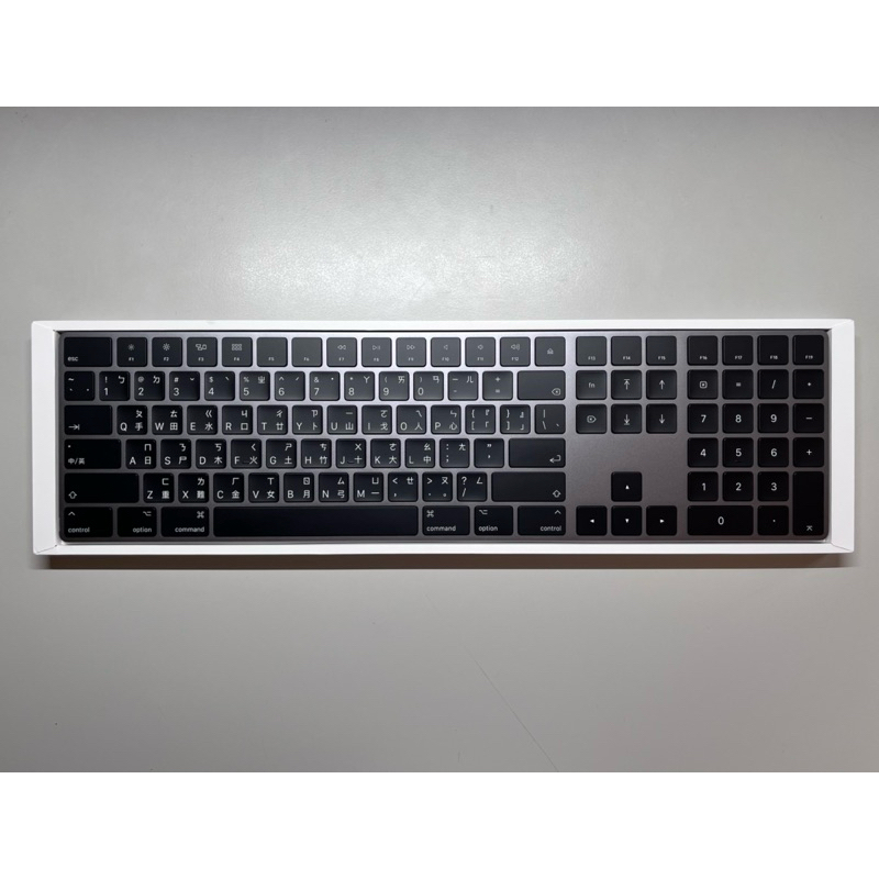 A1843 蘋果 巧控鍵盤 黑色 Magic Keyboard 2 含數字鍵盤 注音 USB 充電 | 蝦皮購物