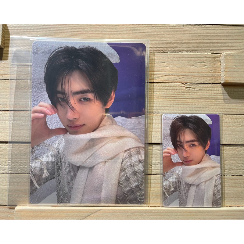 ROMANCE : UNTOLD -daydream- (Set) Price - 5200/- Including all charges  except domestic shipping Content each version : - OUT BOX - PHOTO BOOK -  CD-R - THANKS TO PAPER - POSTER -