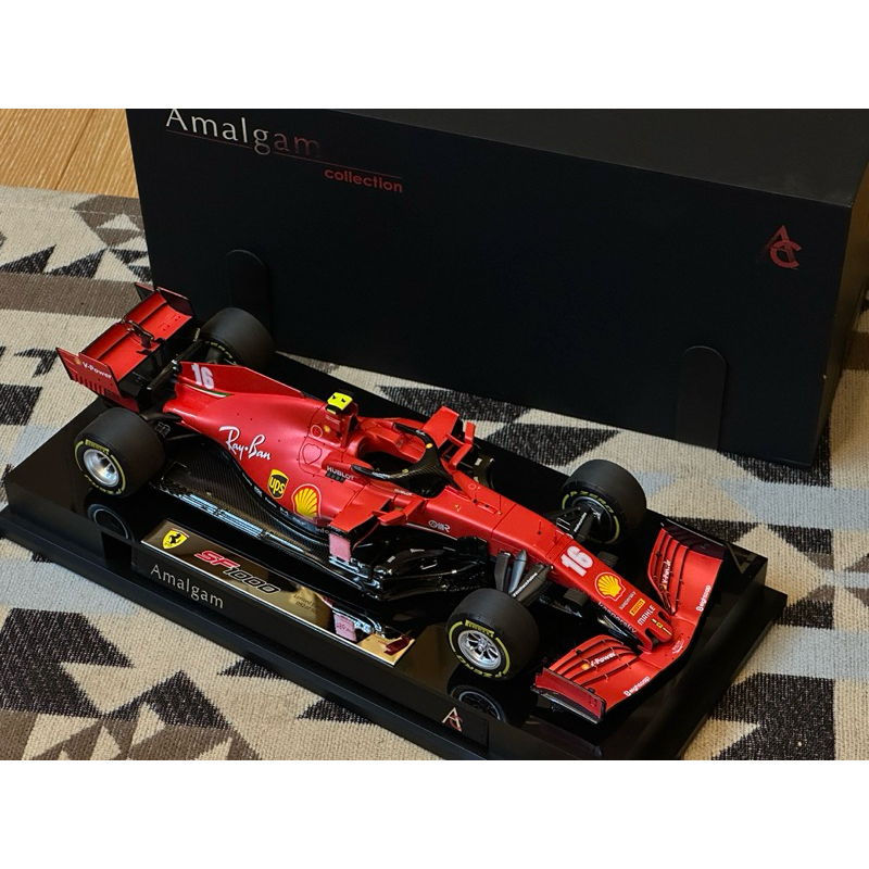 Charles Leclerc Driver Ferrari Die Donderdag Door De Paddock Loopt Tijdens Voorbereidingen Voor Formule Nederlandse Grand Image255461491