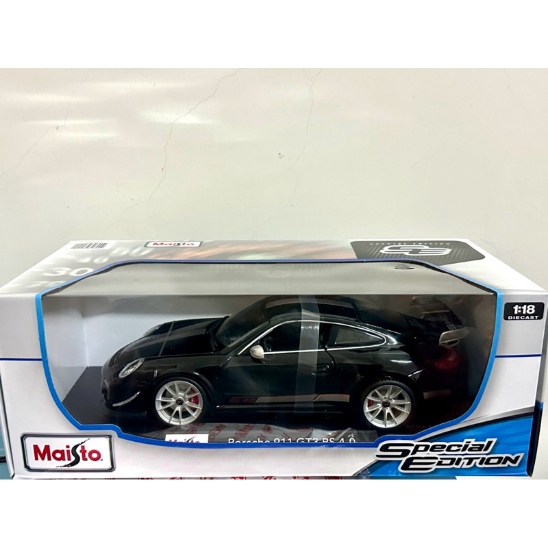 Porsche 911 GT3 RS 4.0 - White 1/18 Scale Maisto Special Edition. New In The Box