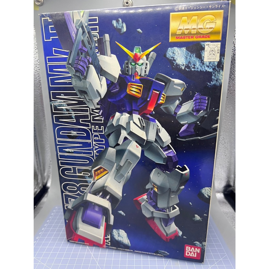 N689【模型出櫃】紅標有書盒 MG 鋼彈MK-II 1.0 白兔 馬克兔 幽谷 | 蝦皮購物