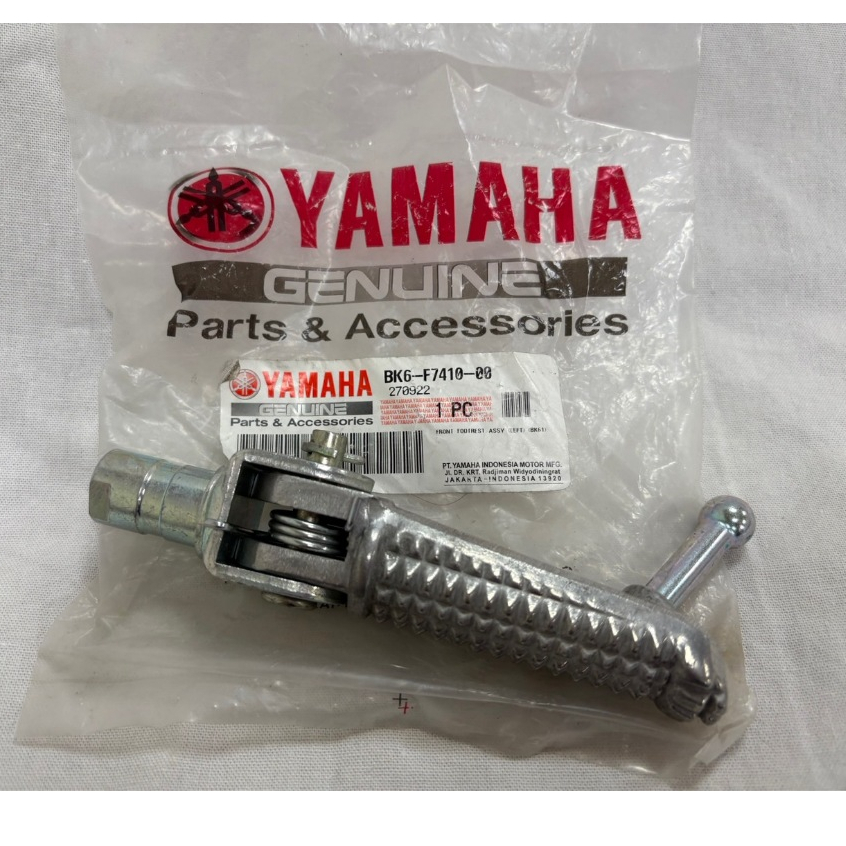 『米高貿易』YAMAHA原廠零件R15V3 BK6-F7410(F7404)-00 左/右前腳踏總成 | 蝦皮購物